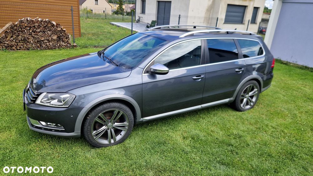 Volkswagen Passat 2.0 TDI 4Motion DSG BlueMotion Tech Highline - 2
