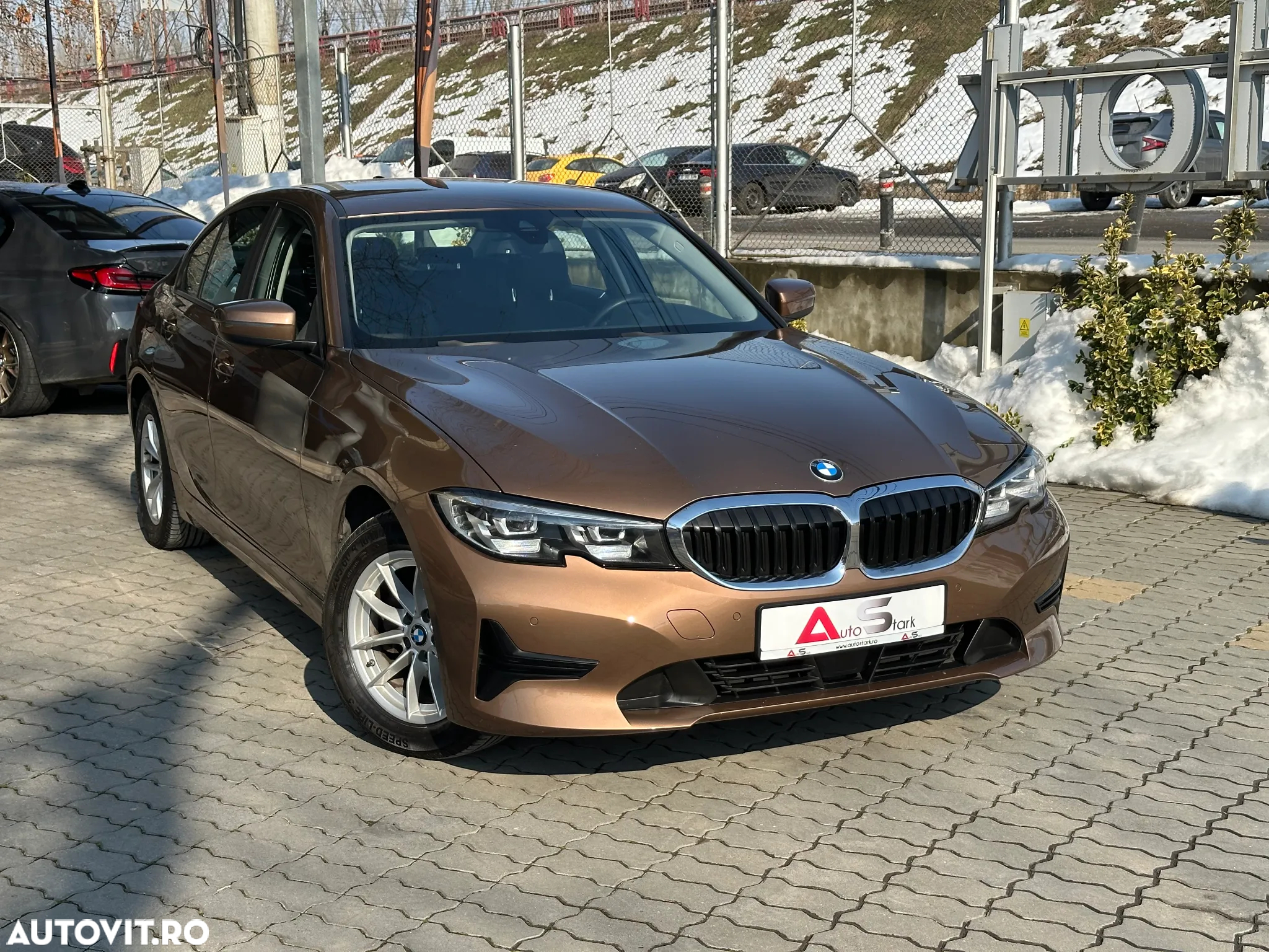 BMW Seria 3 318d Aut. - 3