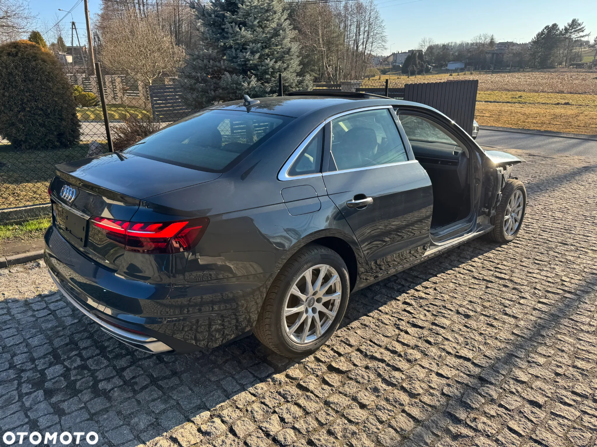 Audi A4 40 TFSI S tronic - 4