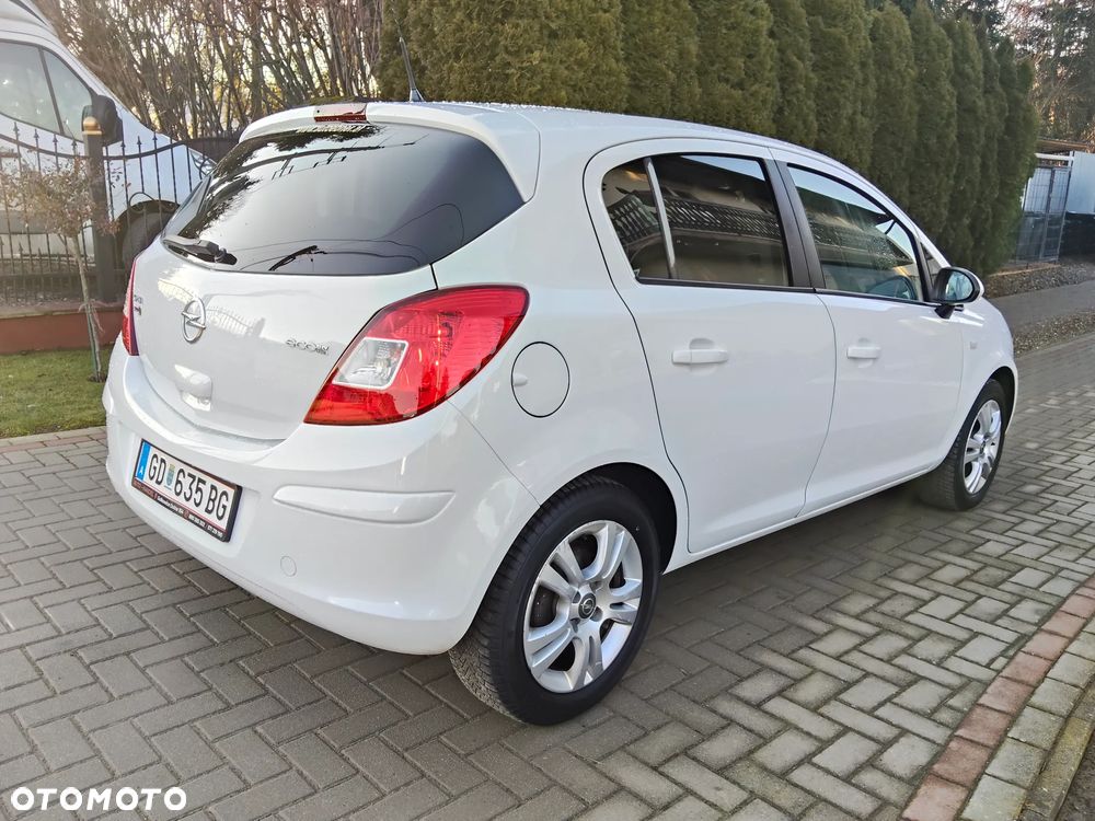Opel Corsa 1.2 16V Enjoy - 13
