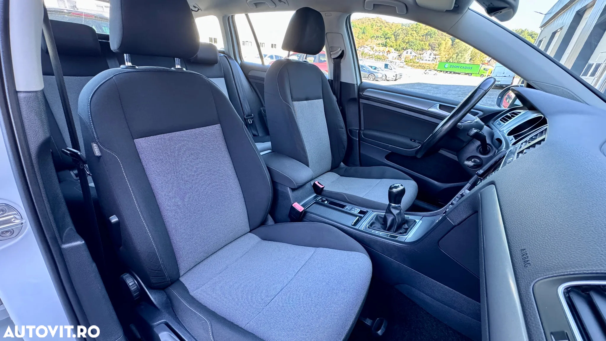 Volkswagen Golf Variant 1.6 TDI BlueMotion Trendline - 18