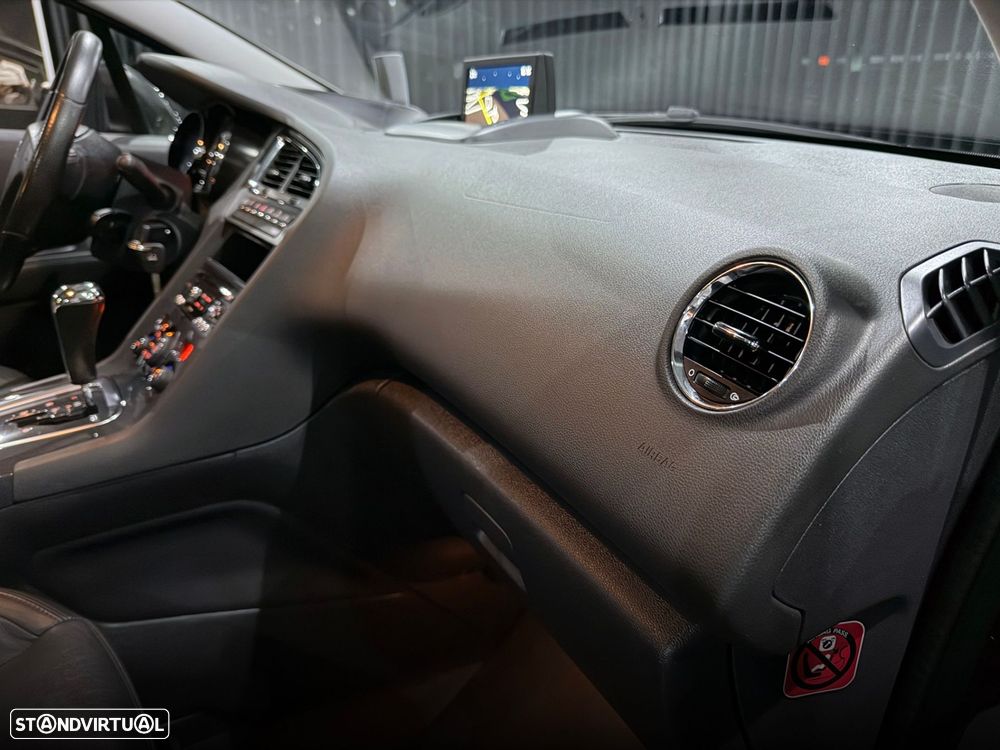 Peugeot 5008 1.6 BlueHDi Allure EAT6 - 33