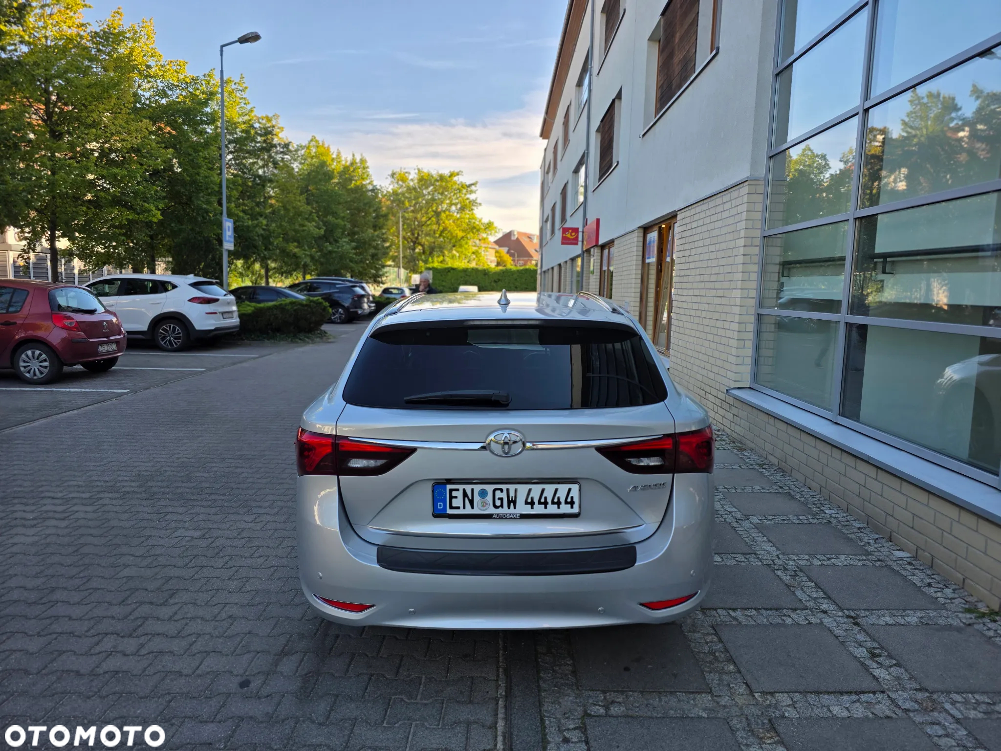 Toyota Avensis 1.8 Prestige - 6