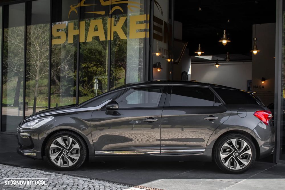 Citroën DS5 THP 200 SoChic - 2
