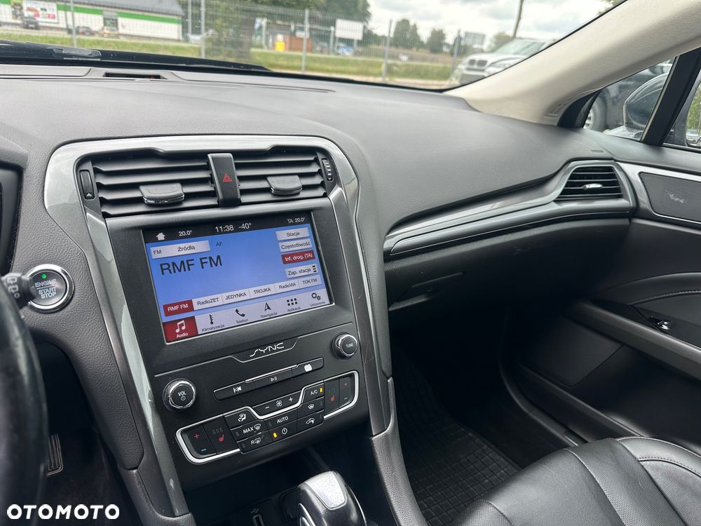 Ford Mondeo - 16