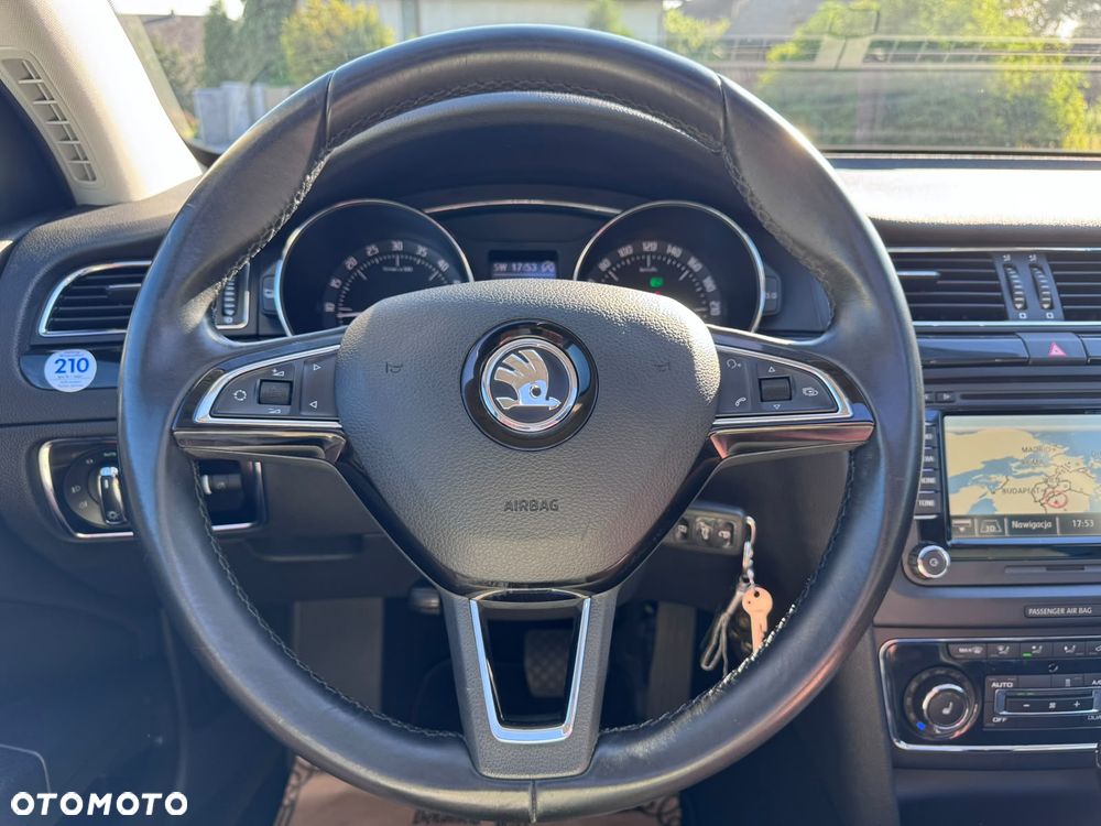 Skoda Superb 2.0 TDI 4x4 Platinum DSG - 36