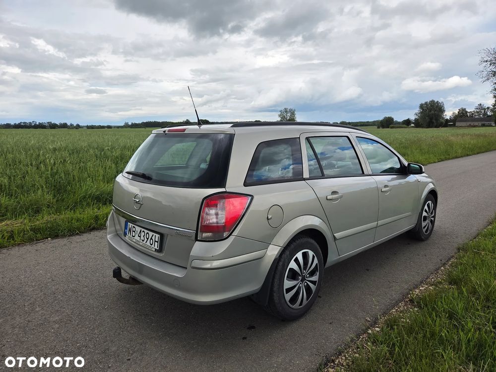 Opel Astra 2006 photo 4