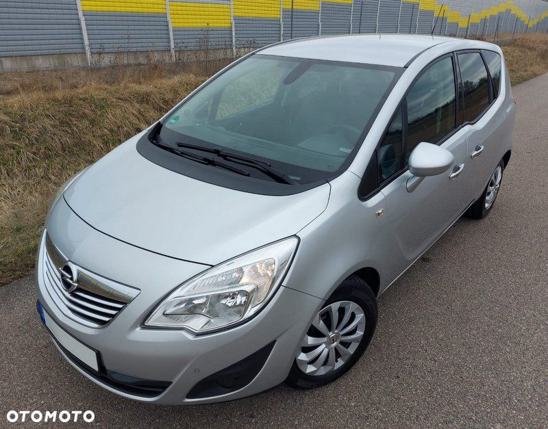 Opel Meriva - 8
