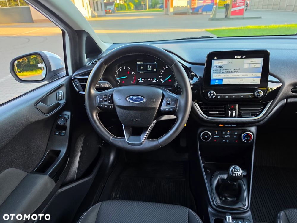 Ford Fiesta - 16