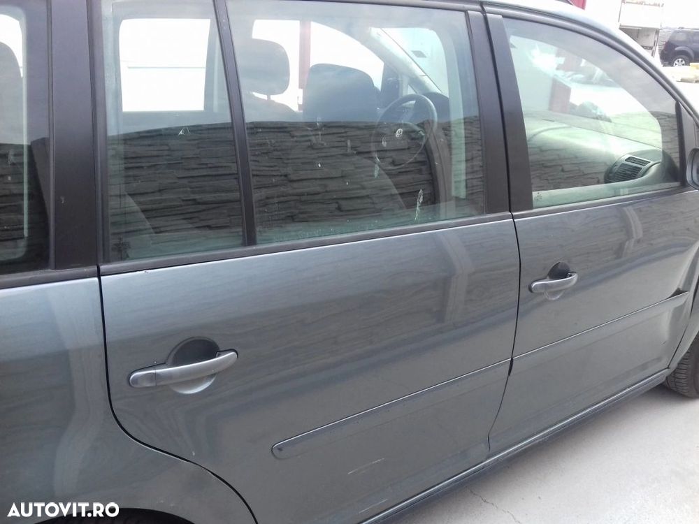 USA VW TOURAN D.SP - 1