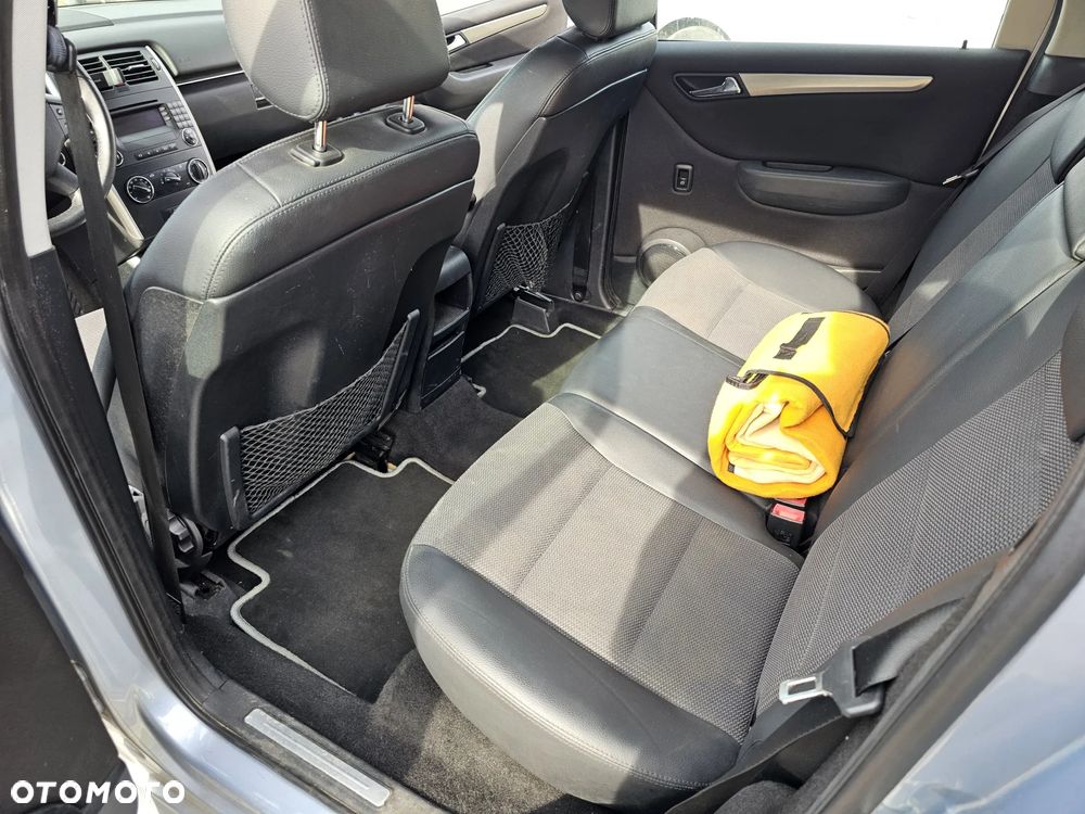 Mercedes-Benz Klasa B 200 CDI - 10