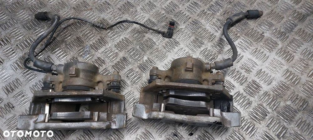 TARCZE HAMULCOWE PRZÓD 260MM + KLOCKI + ZACISKI PRZÓD MERCEDES W168 1.7 CDI - 2