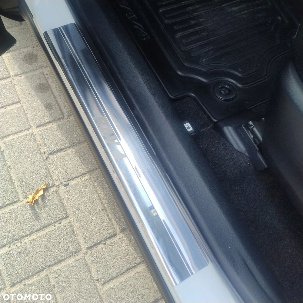 Toyota RAV4 2.0 Premium - 14