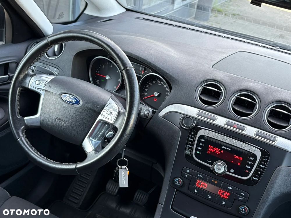 Ford S-Max 2.0 TDCi DPF Trend - 16