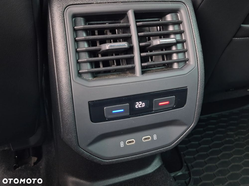 Seat Leon 1.5 eTSI FR DSG - 31