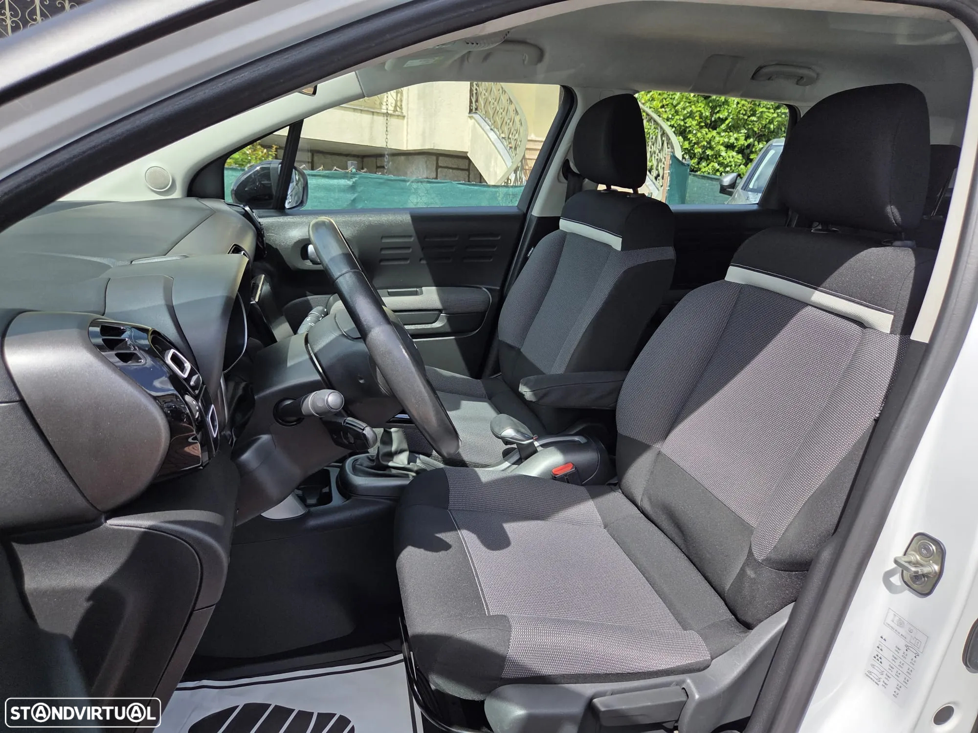 Citroën C3 Aircross 1.5 BlueHDi Feel S&S - 10