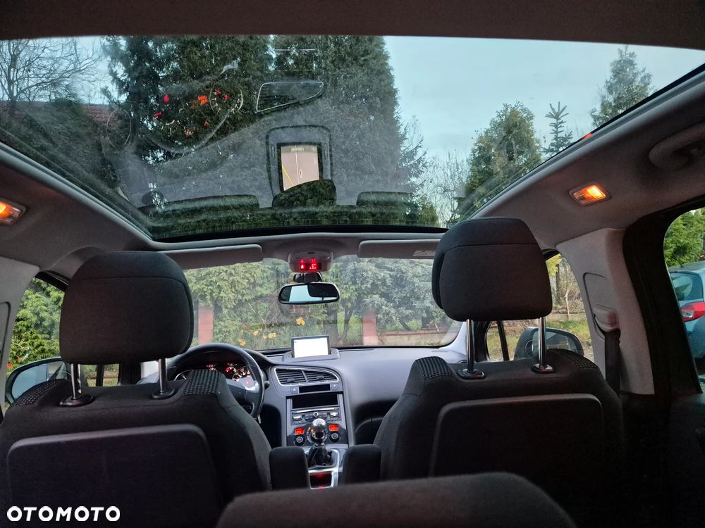 Peugeot 5008 1.6 HDi Style - 12