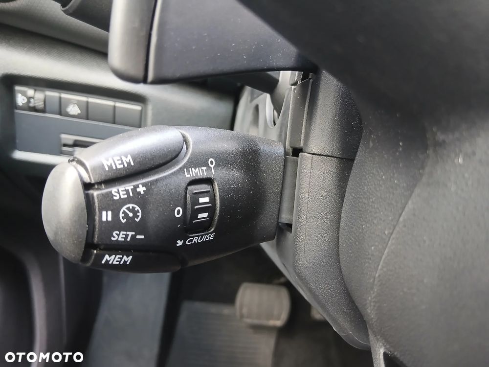Citroën C5 Aircross 1.2 mHEV Shine eDCT6 - 12