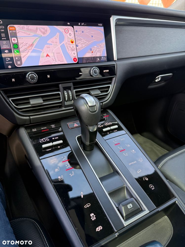 Porsche Macan GTS - 18
