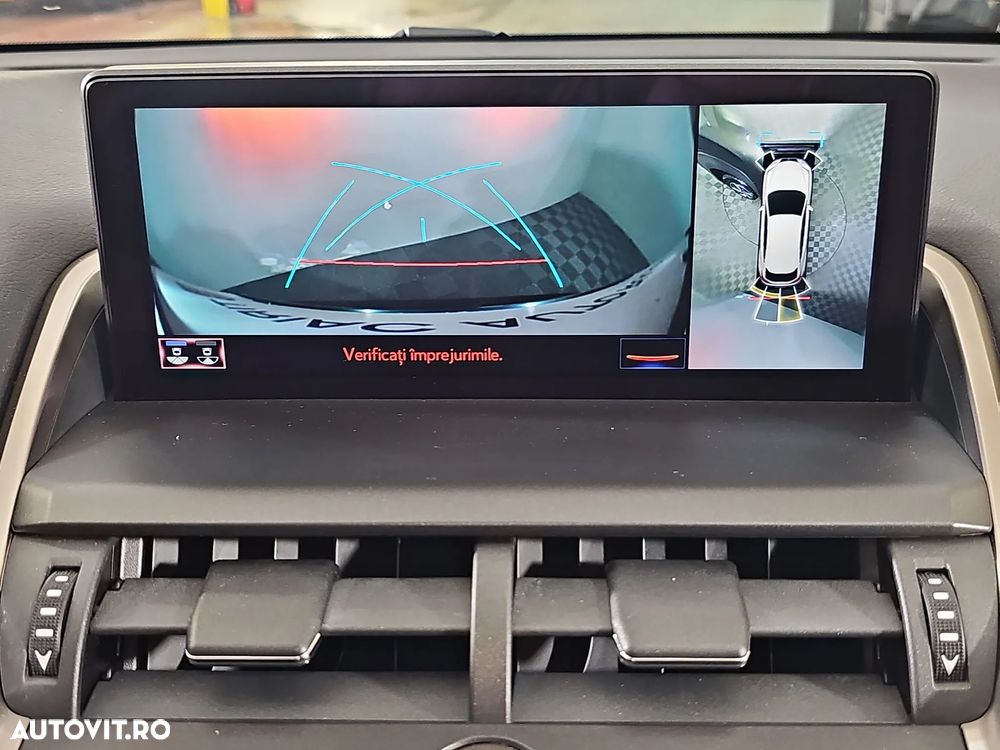 Lexus Seria NX 300h - 20
