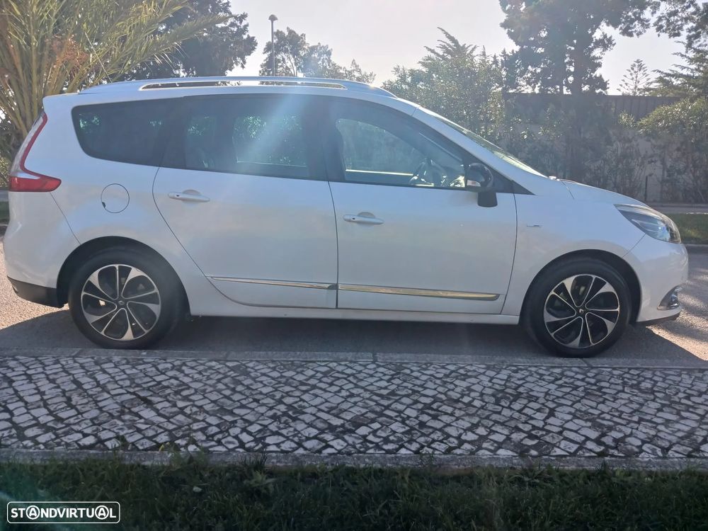 Renault Grand Scénic 1.5 dCi Bose Edition SS - 12