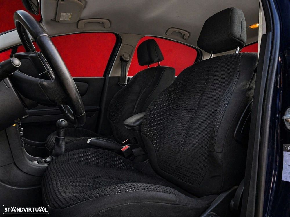 Citroën C4 1.4 16V SX - 5