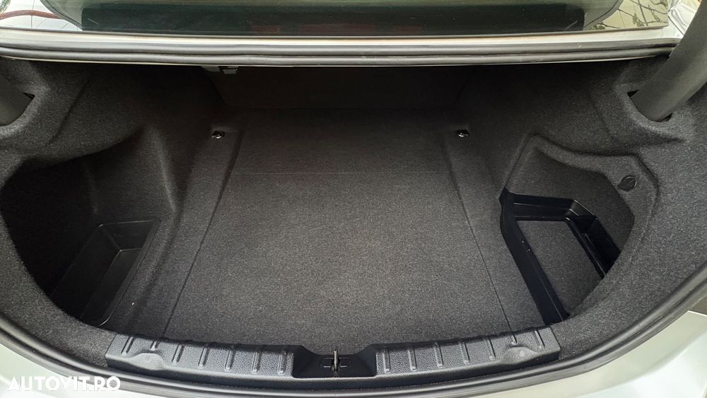 BMW Seria 3 - 23