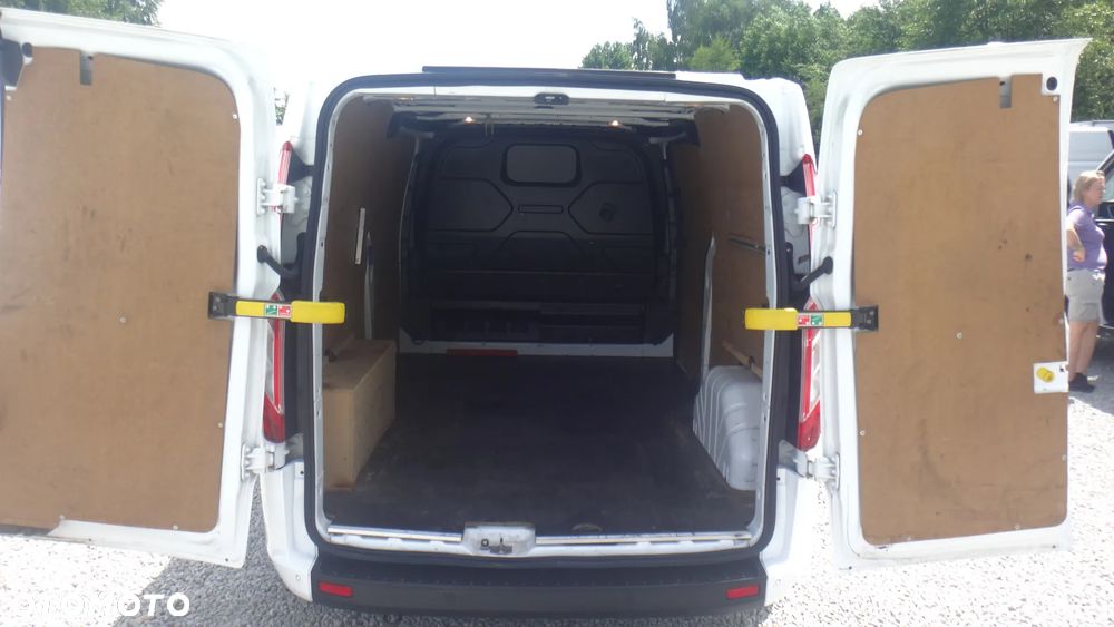 Ford TRANSIT - 9