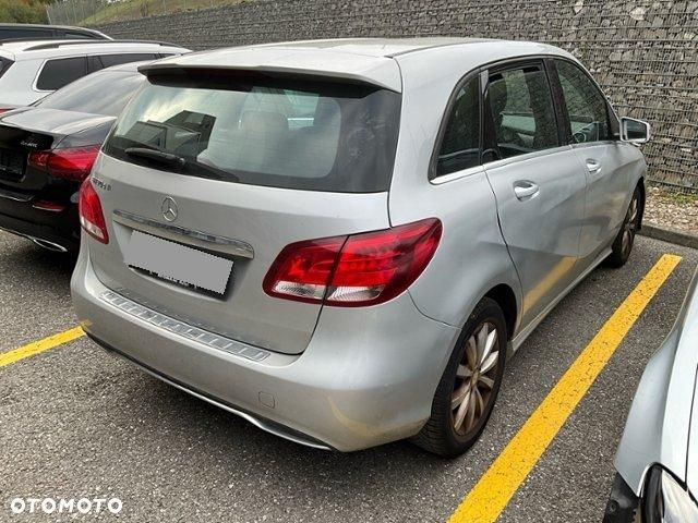 Mercedes-Benz Klasa B - 2