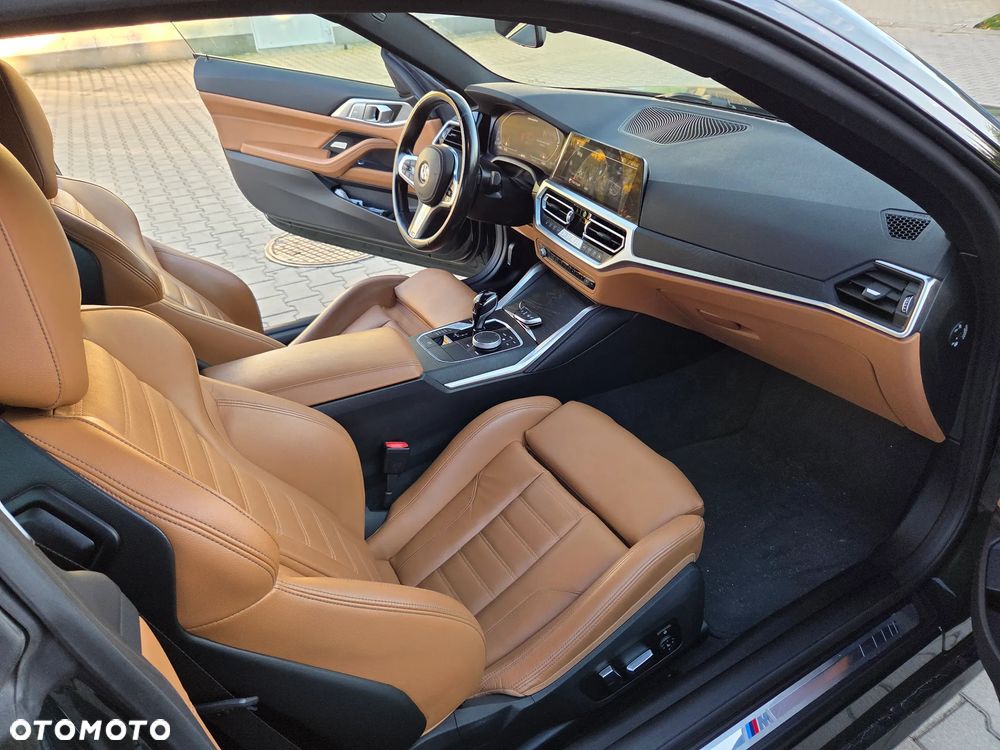 BMW M4 - 8