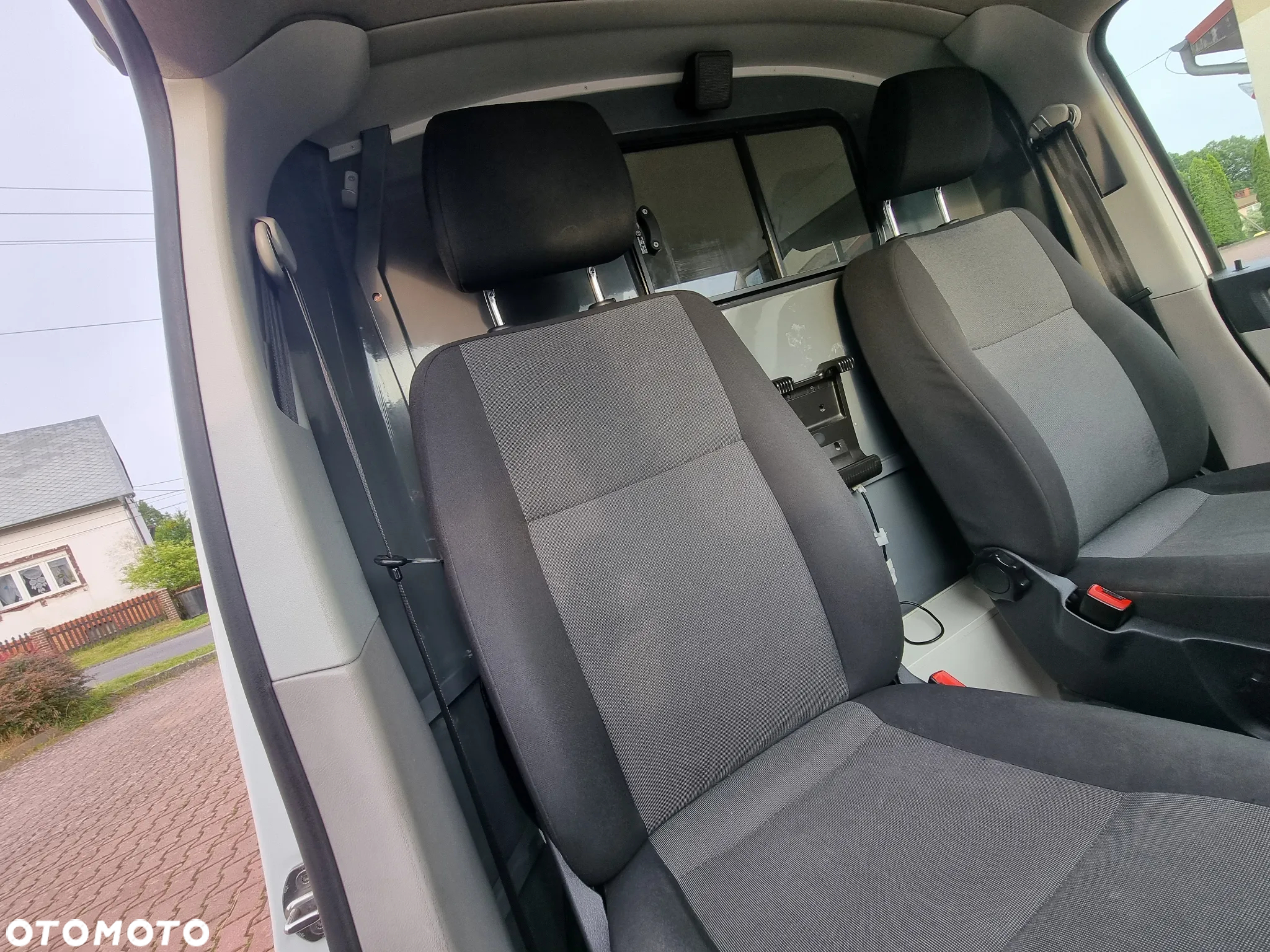 Volkswagen Transporter - 16