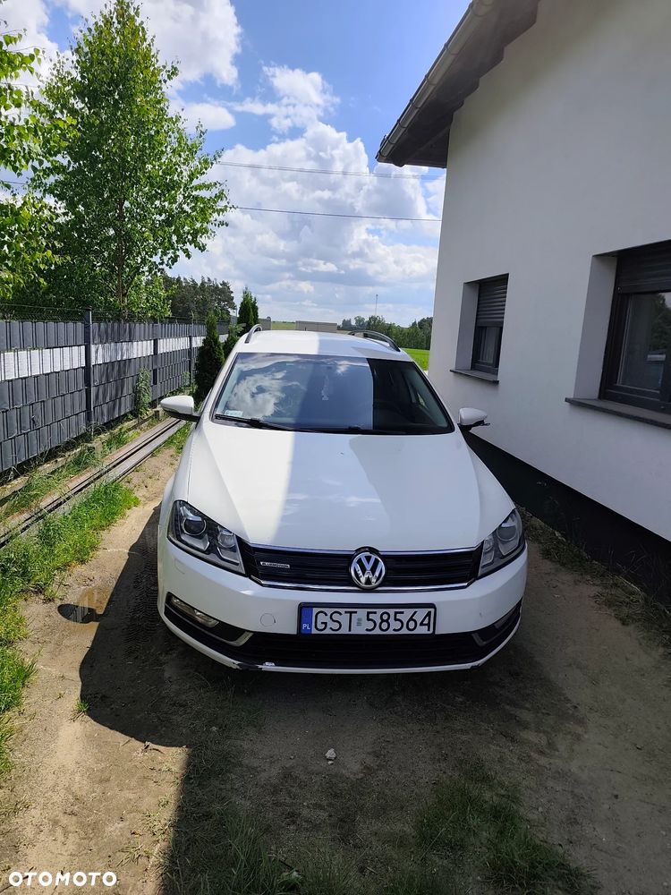 Volkswagen Passat 1.6 TDI Comfortline - 1