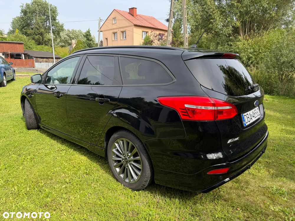 Ford Focus 1.0 EcoBoost Start-Stopp-System ST-LINE - 7