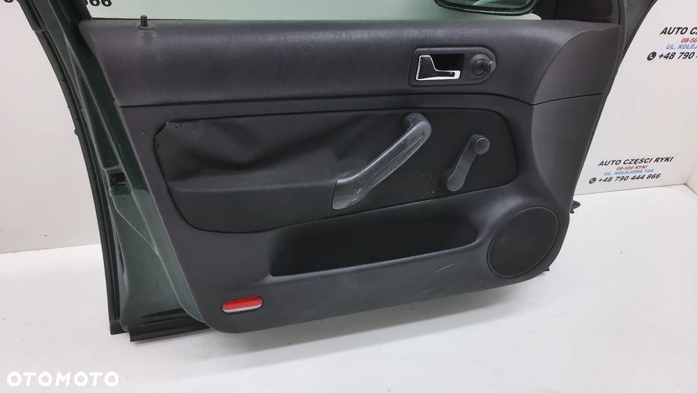 VW Golf IV Bora Drzwi Prawy Przód LC6N - 7