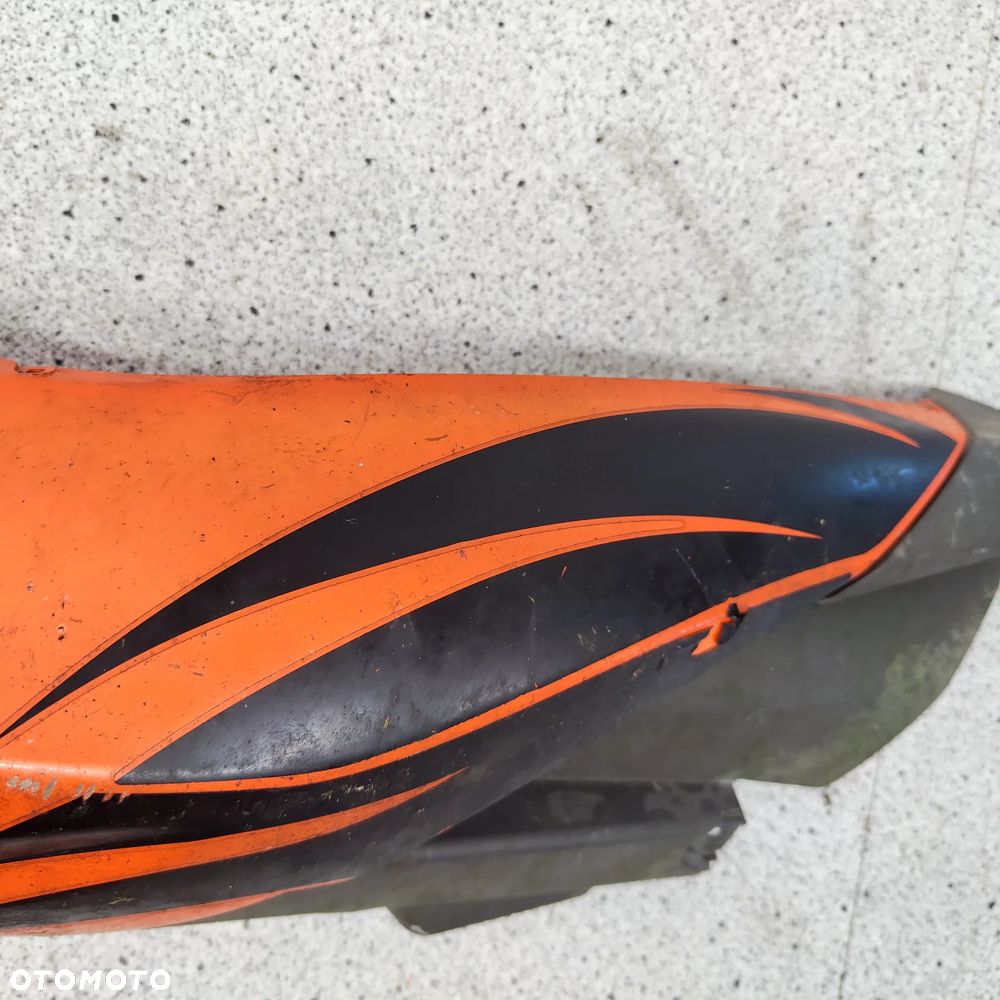 Owiewka, osłona, bok, boczek, wypełnienie owiewki Aprilia SR 50 SR50 - 4