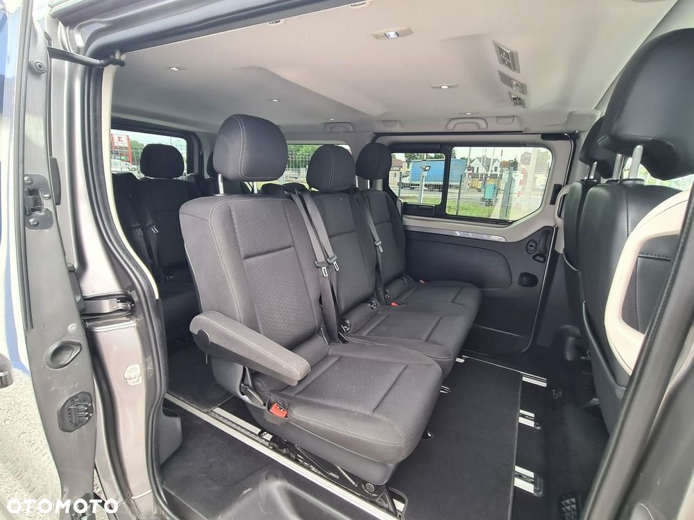 Opel Vivaro - 32