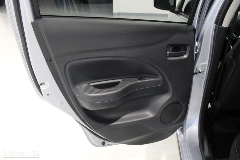 Mitsubishi Space Star 1.2 Intense Connect Edition - 21