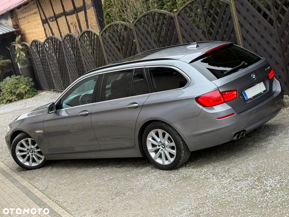 BMW Seria 5 520d Luxury Line - 11