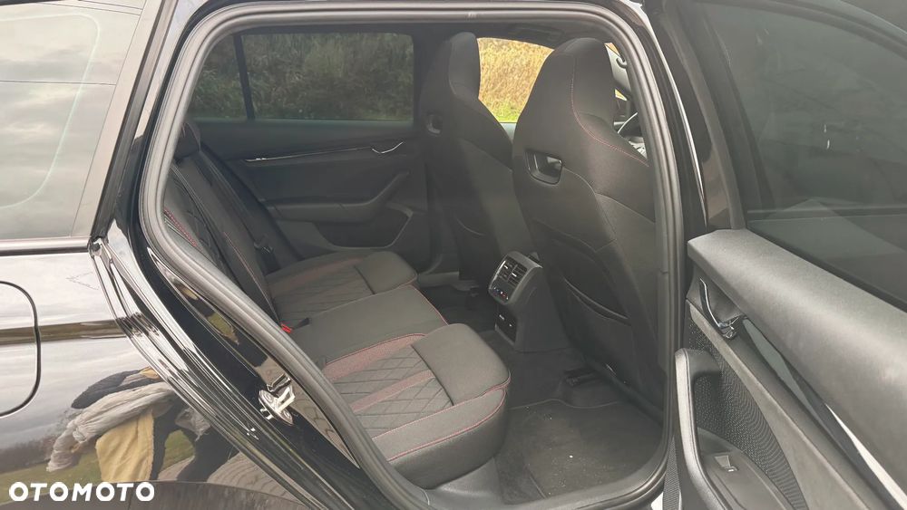 Skoda Octavia 2.0 TDI 4x4 RS DSG - 7