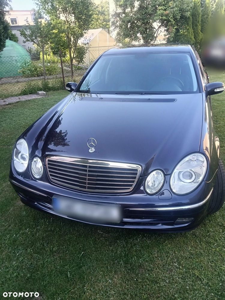 Mercedes-Benz Klasa E 320 4-Matic Avantgarde - 3
