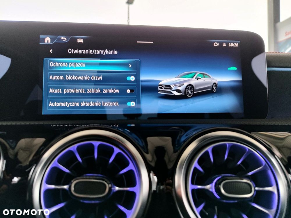 Mercedes-Benz CLA - 30