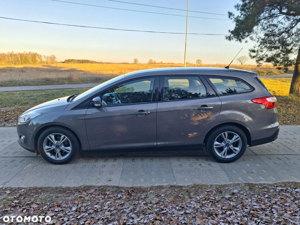Ford Focus 1.0 EcoBoost Trend - 4