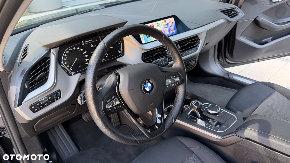 BMW Seria 1 118i Advantage - 32