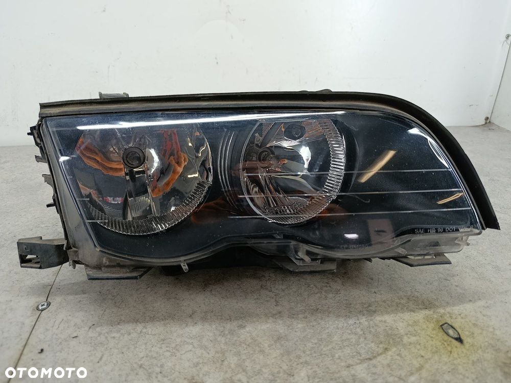 LAMPA PRZÓD PRAWA BMW 3 E46 BM145-A301R - 2