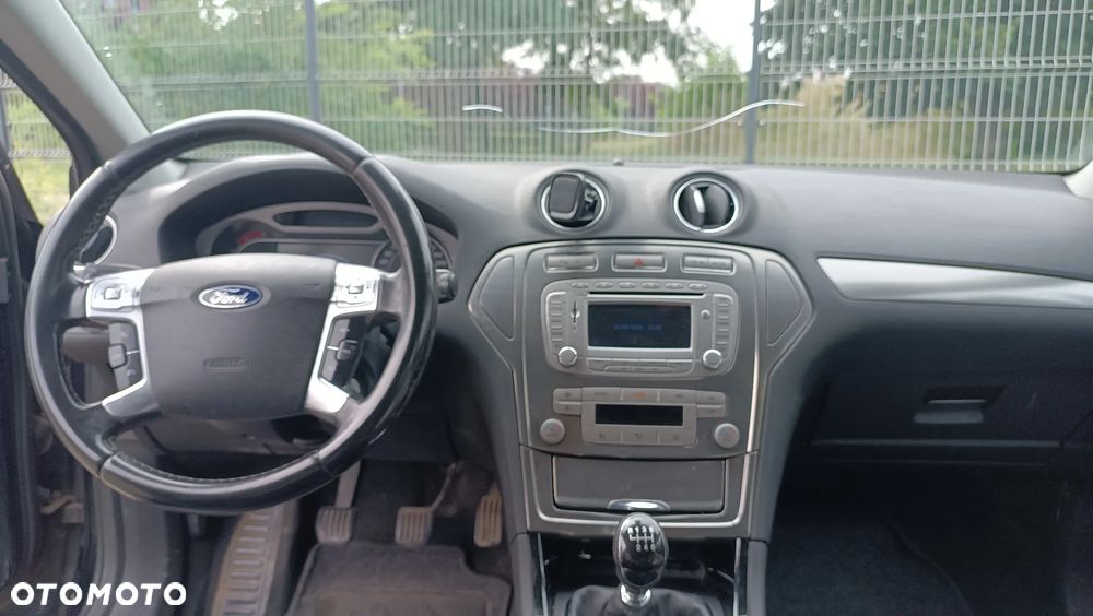 Ford Mondeo 2.0 TDCi Titanium - 8
