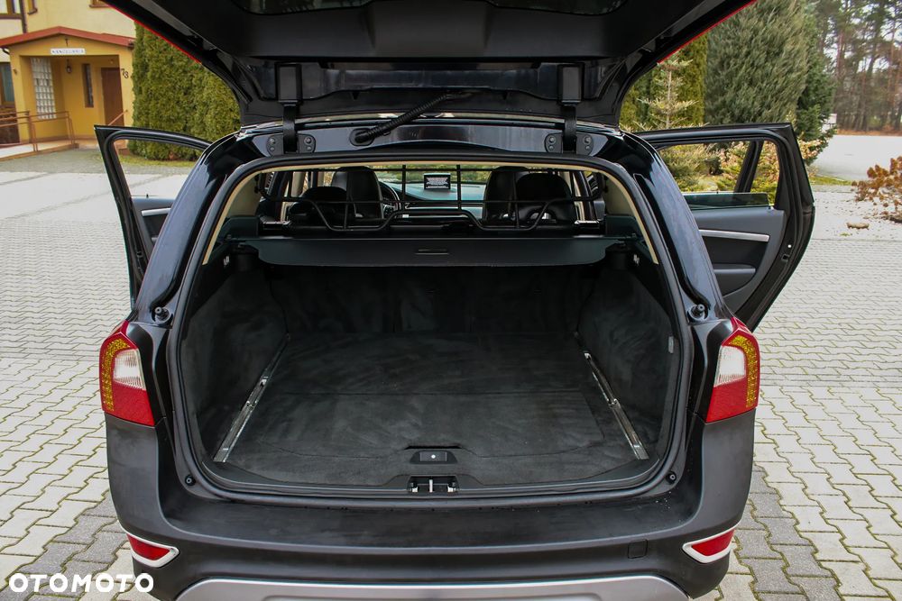 Volvo XC 70 3.2 AWD Summum - 39