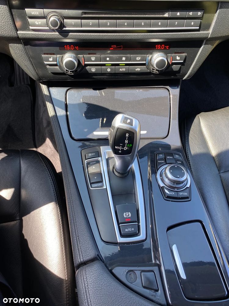 BMW Seria 5 520d - 9