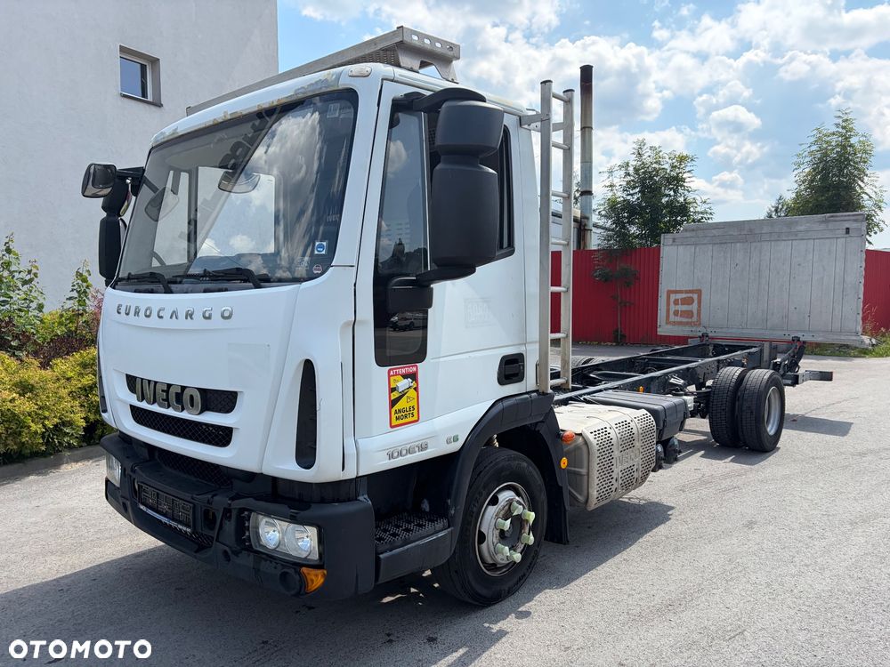 Iveco Eurocaro 100e18  euro 6 rama do zabudowy 6 m - 1