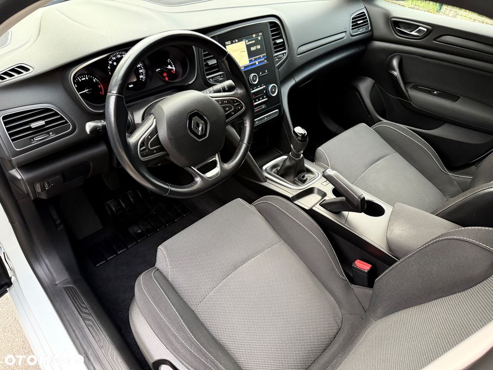 Renault Megane - 19
