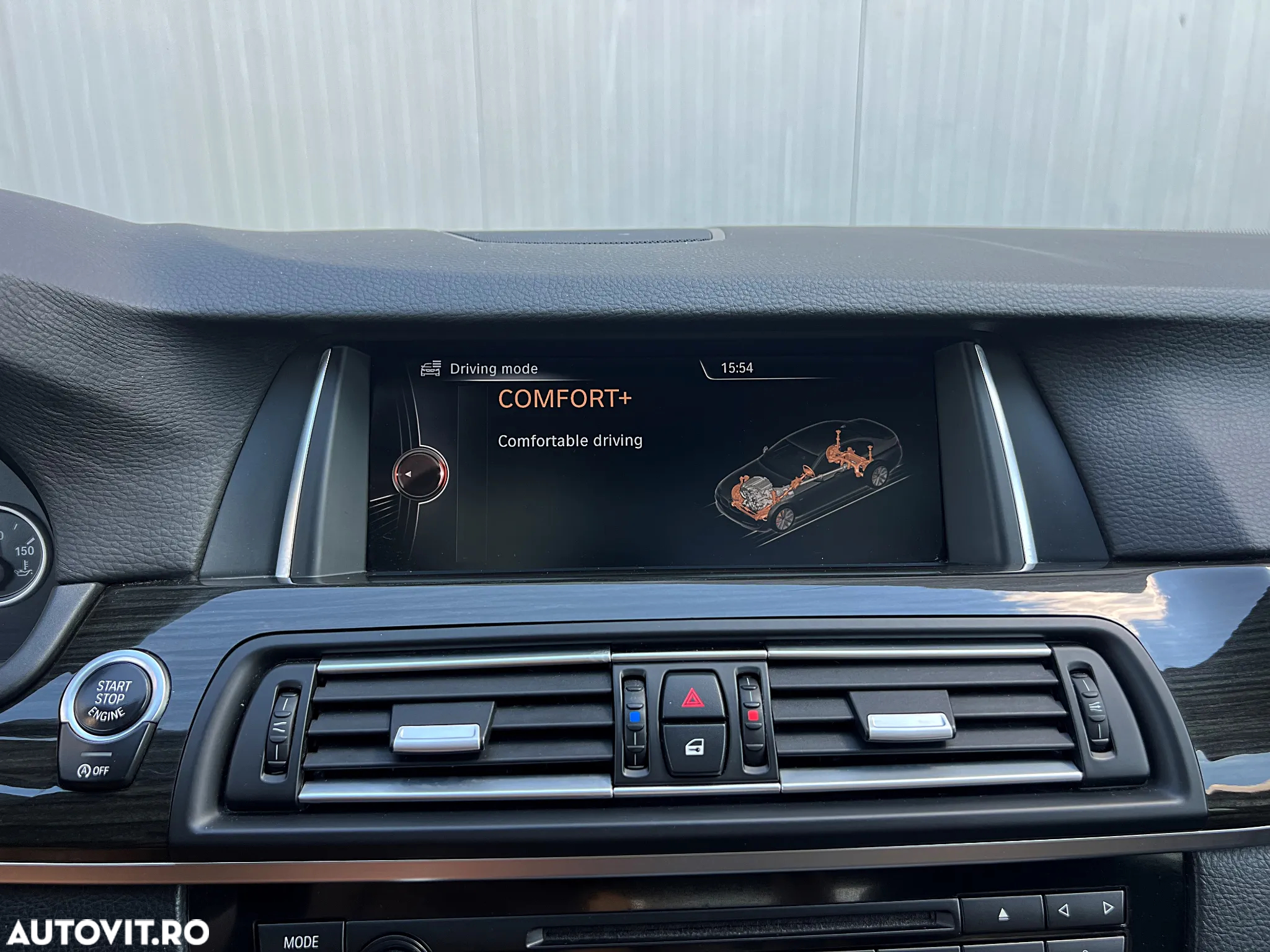 BMW Seria 5 530d xDrive - 36